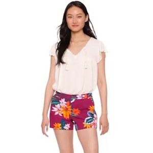 OLD NAVY Purple Tropical Mid-Rise Everyday Khaki Shorts | Size 4